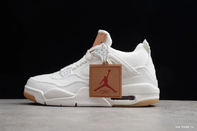 Cheap Jordan Air AO2571-100 4 x Levi's 'White' 0604